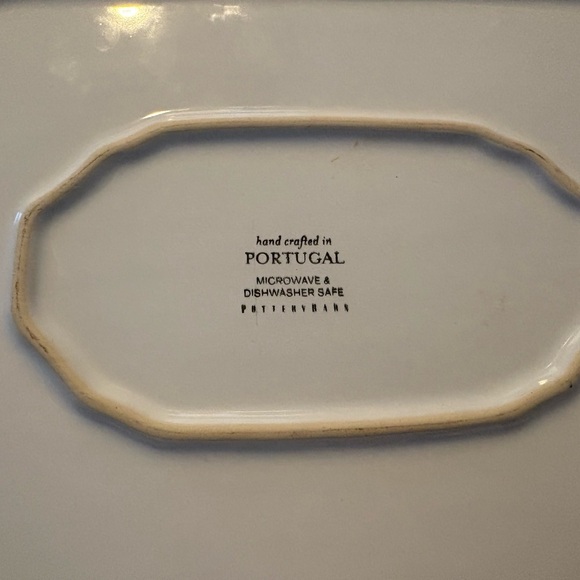 Pottery Barn Leila Dinnerware Set - Picture 8 of 8